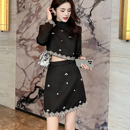 Autumn New Diamond Inlaid Short Top Long Sleeve Black Skirt