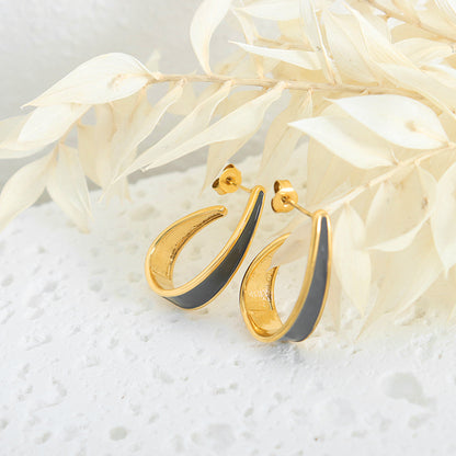 18K Gold Classic Simple Geometric U Shape Design Versatile Earrings