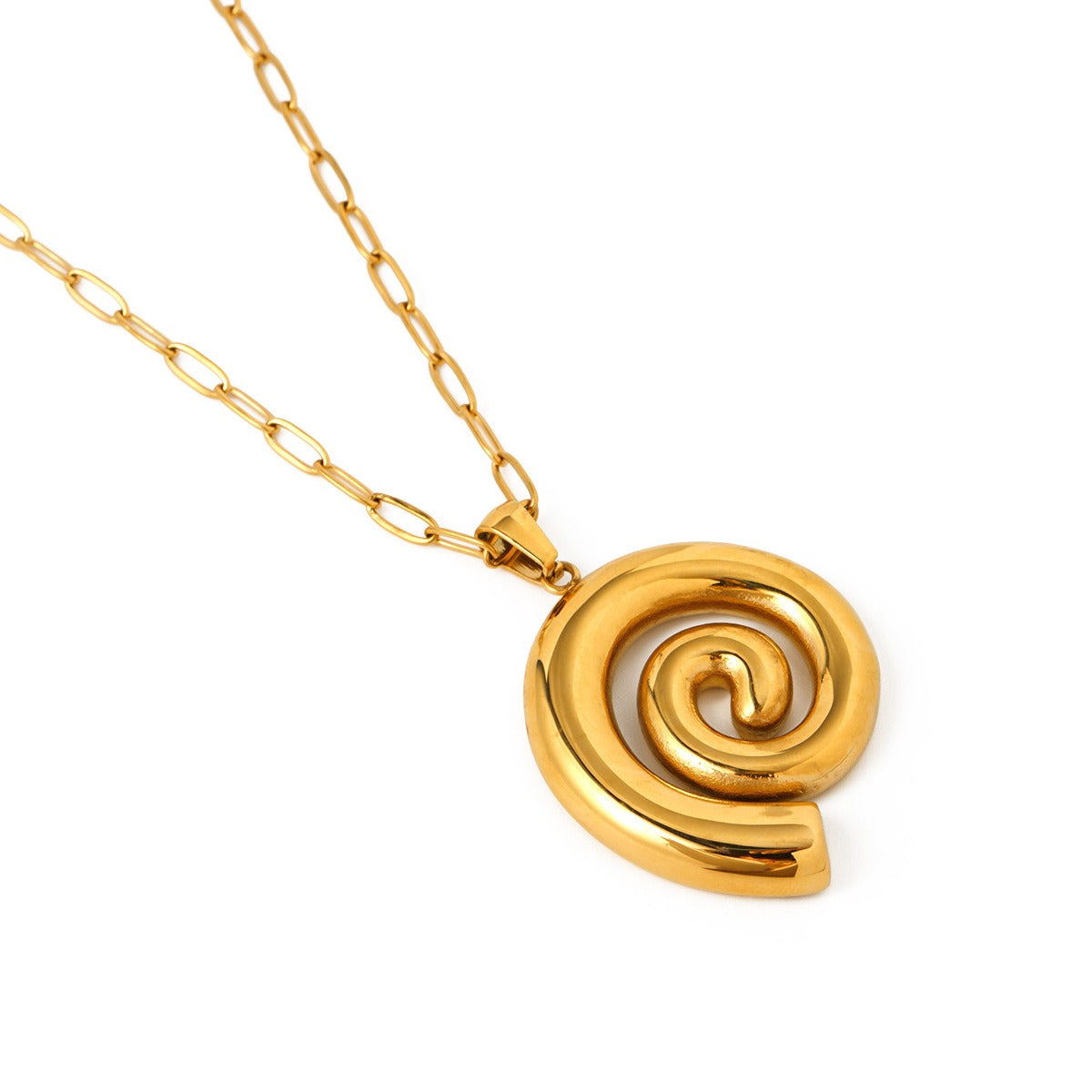 18k gold trendy and fashionable threaded circle design pendant necklace