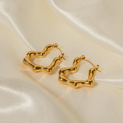 18K Gold Noble Simple Bamboo Heart Design Earrings