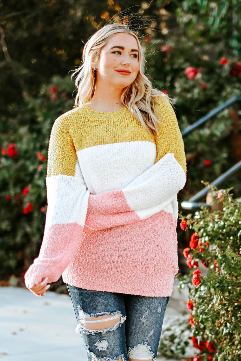 Gelber Colorblock-Pullover mit Blasenärmeln in Übergröße