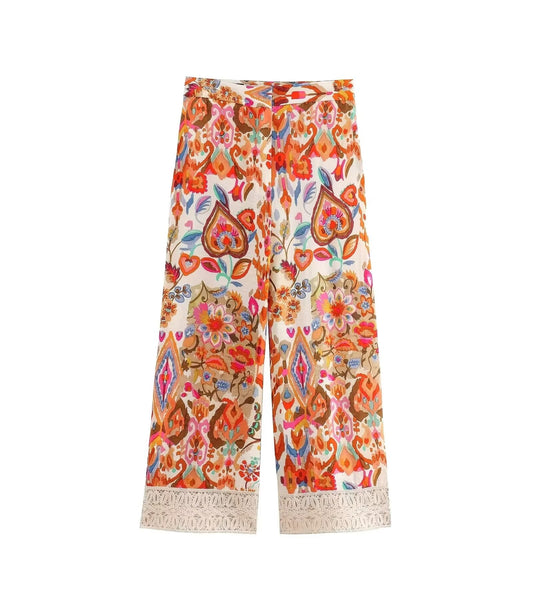 Bedruckte Sommerhose mit Blumenbesatz (Oberteil-Artikelnummer: F00266345)