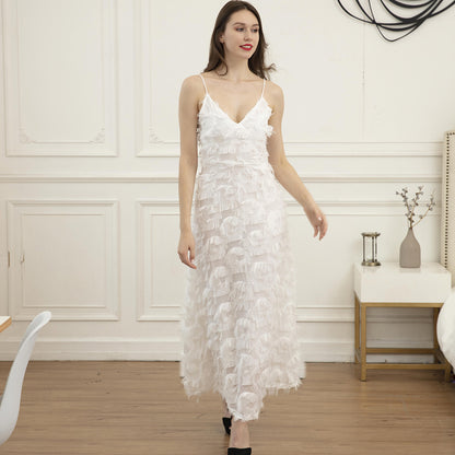 Robe longue de soirée dos nu en dentelle à plumes