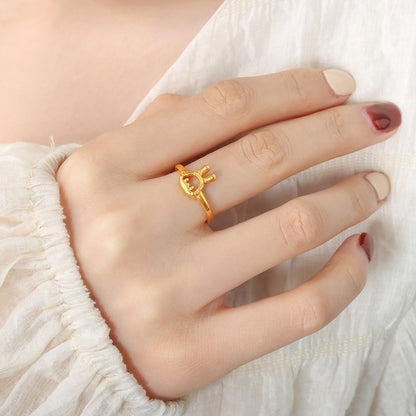 18K gold novel and fashionable hollow rabbit design versatile ring