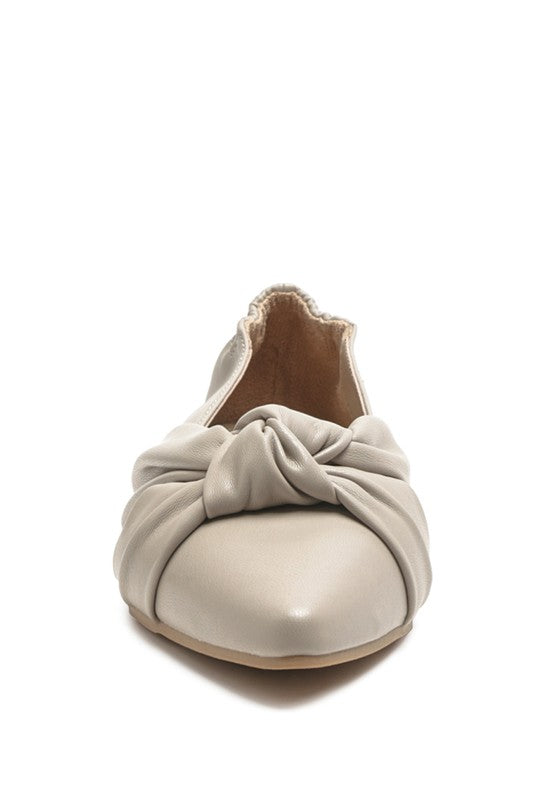 Norma elastische Ballerinas mit Knotendetail