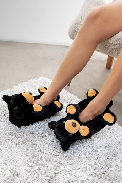 Black Bear Hugs - Pantoufles en peluche pour femmes