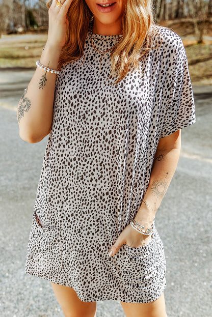 Cheetah Print Casual Side Pockets Short Sleeve Tunic Top