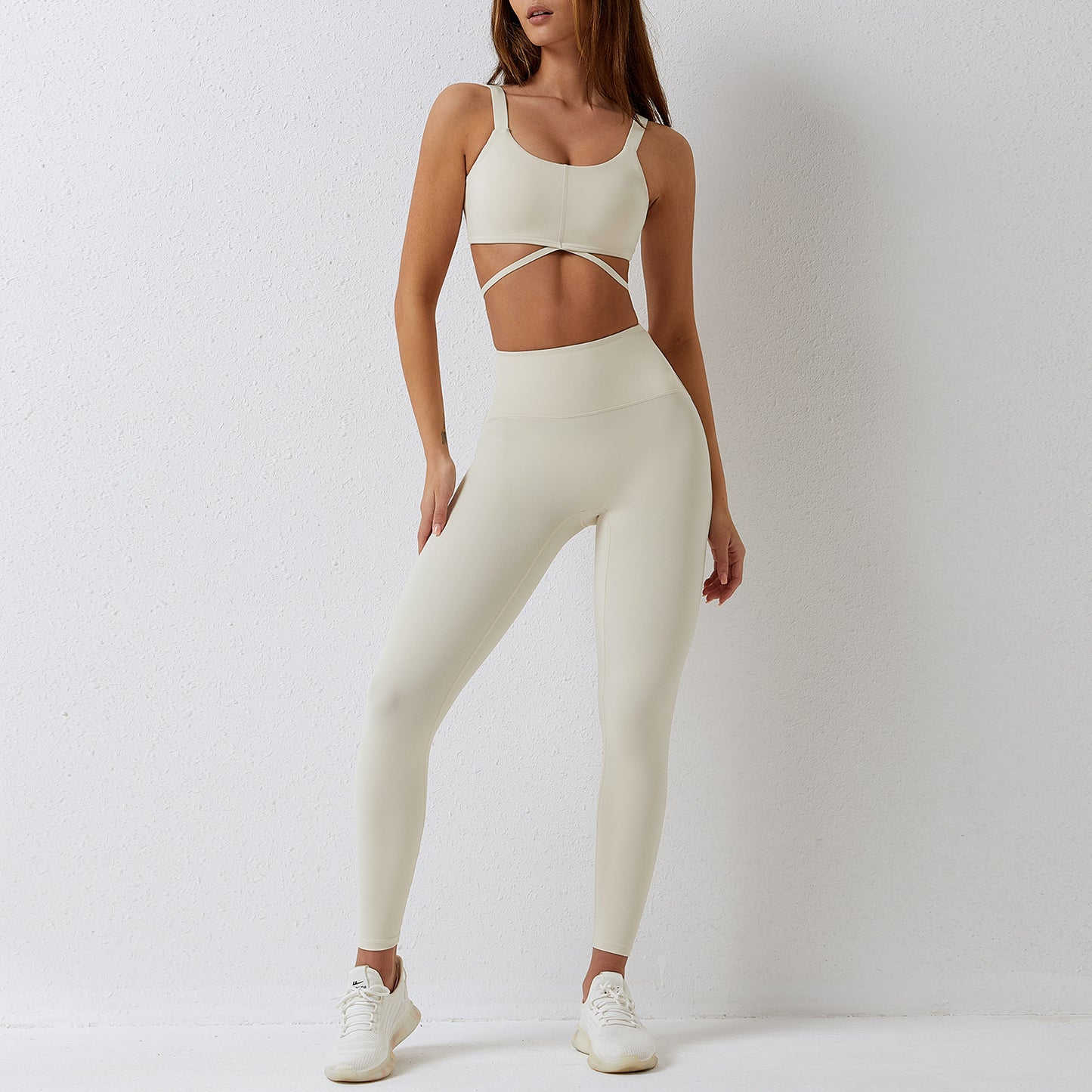 Costume de yoga serré de sport de mode