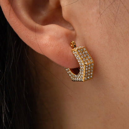 18K Gold Fashion Light Luxury Geometric Inlaid White Diamond Hollow Design Versatile Earrings