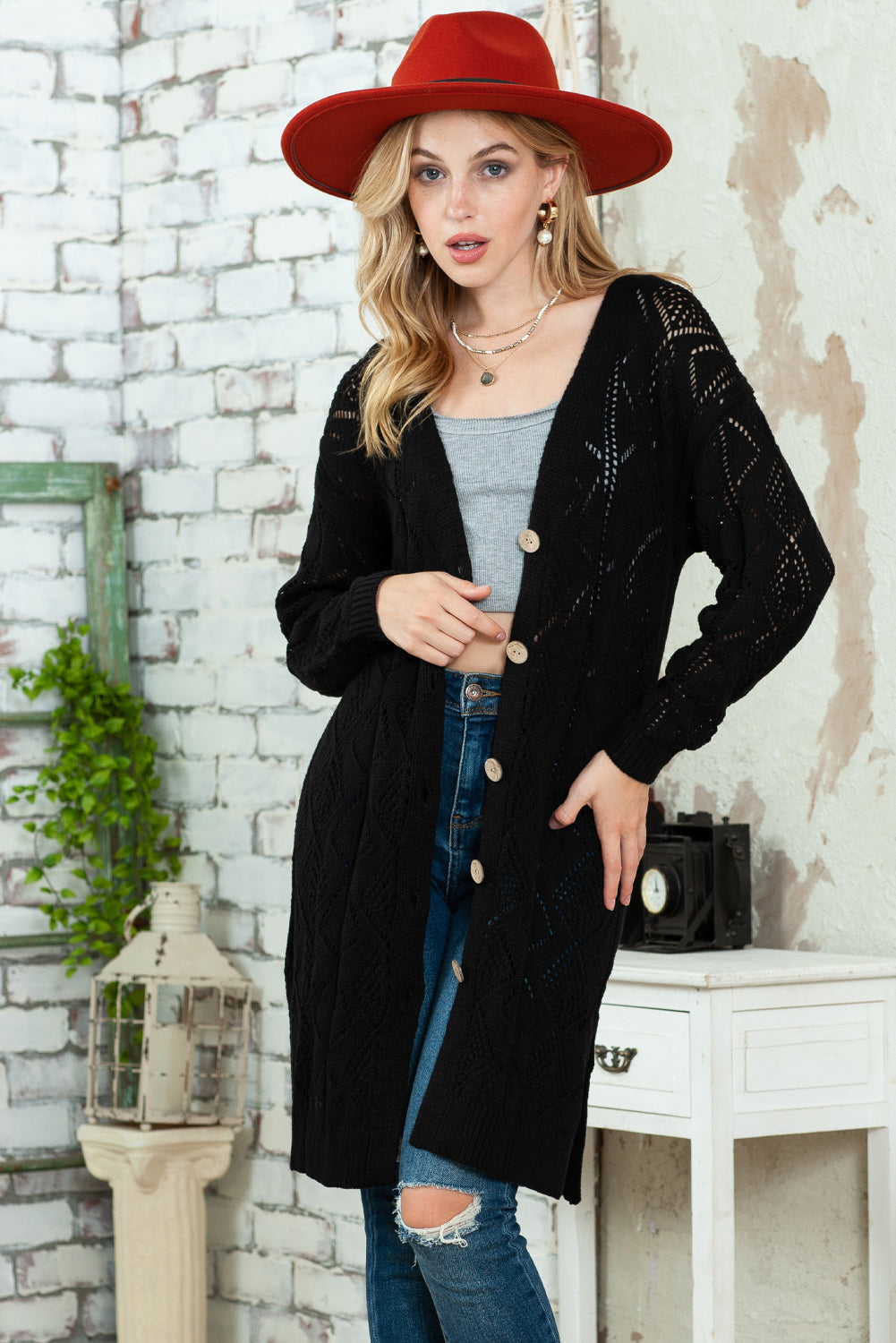 Cardigan long ample boutonné kaki ajouré