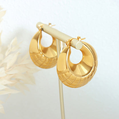 18K Gold Classic Fashion Round Thread Design Versatile Earrings