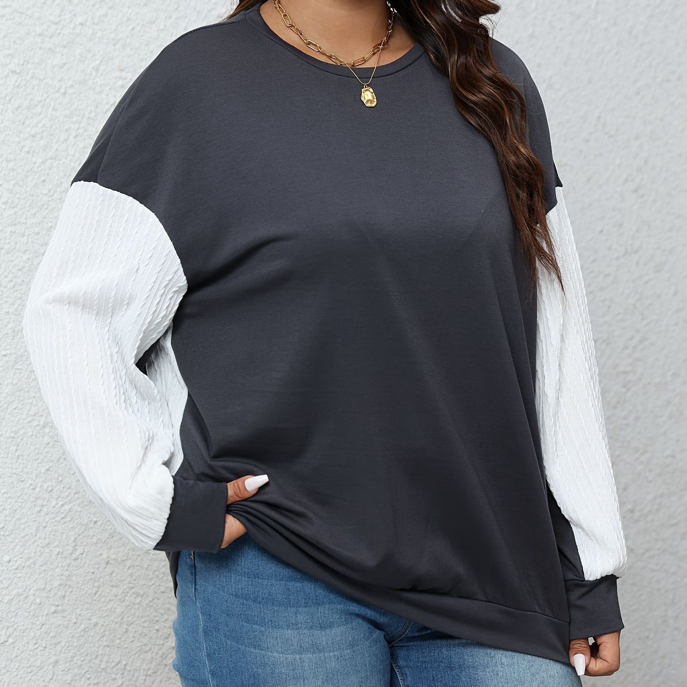 Comfortable Casual And Versatile Plus Size Contrast Color Sweatshirt