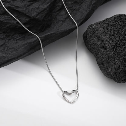 Collier polyvalent au design minimaliste et à la mode en forme de cœur creux