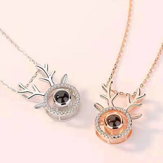 Collier rond de mode exquis avec projection de diamants de cerf