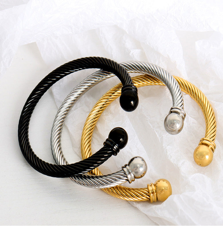 18K gold fashionable simple thread design bracelet