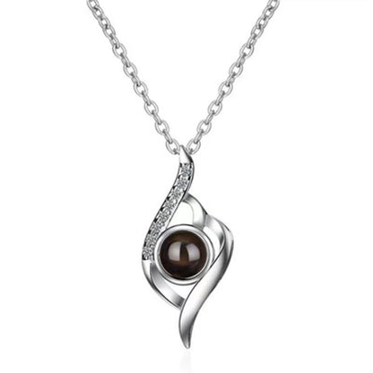 Trendige personalisierte Alien Eye Diamant-Projektionskette