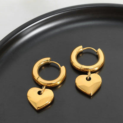 18K gold exquisite noble ring with heart design hip-hop style earrings