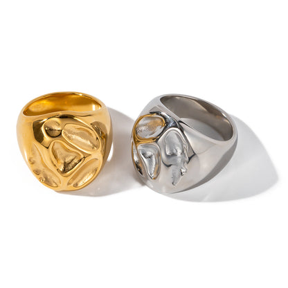 Vielseitiger Ring aus 18-karätigem Gold mit klassischer Mode-Lava-Prägung