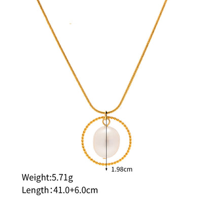 18K Gold Exquisite Fashion Snake Chain with Freshwater Pearl Pendant Necklace