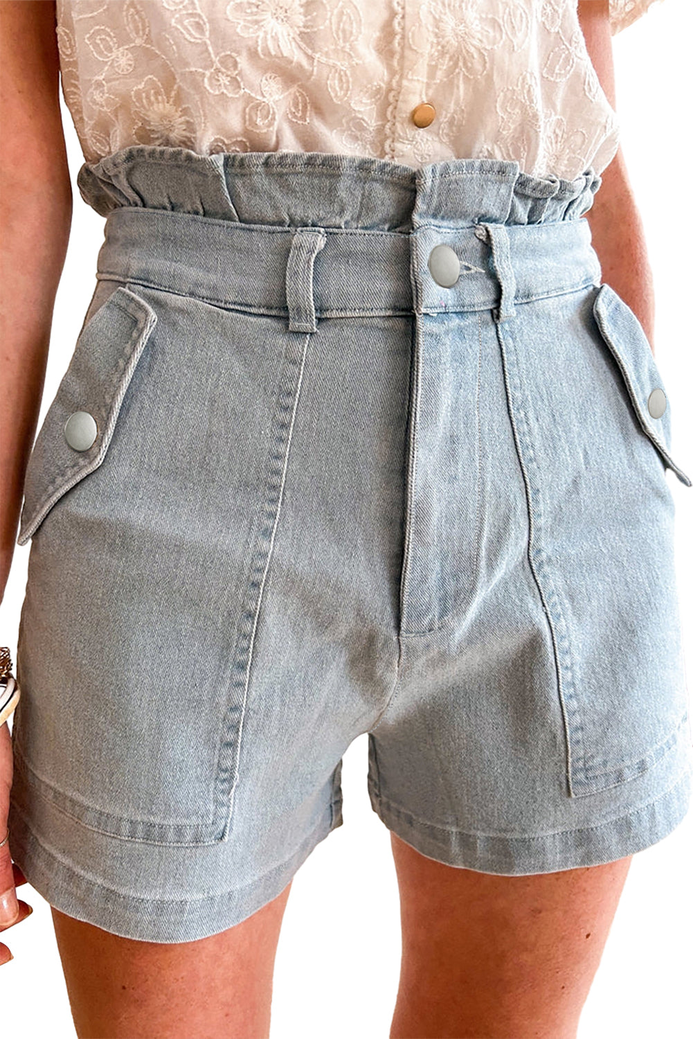 Short en jean taille haute à volants Beau Blue avec poches à rabat