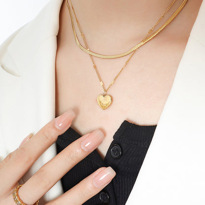 18K gold fashion retro love heart "LOVE YOU" with blade chain design versatile pendant necklace