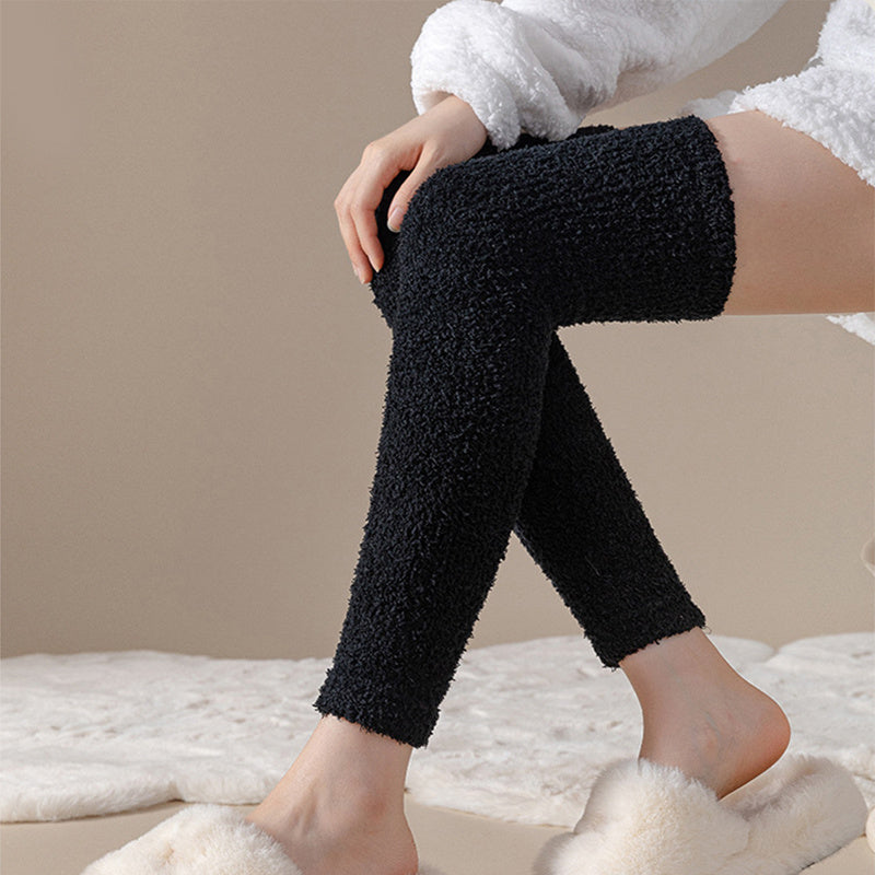 Chaussettes d'hiver chaudes en peluche pour femmes, chaussettes de protection à double usage pour le talon et le genou pour les personnes âgées