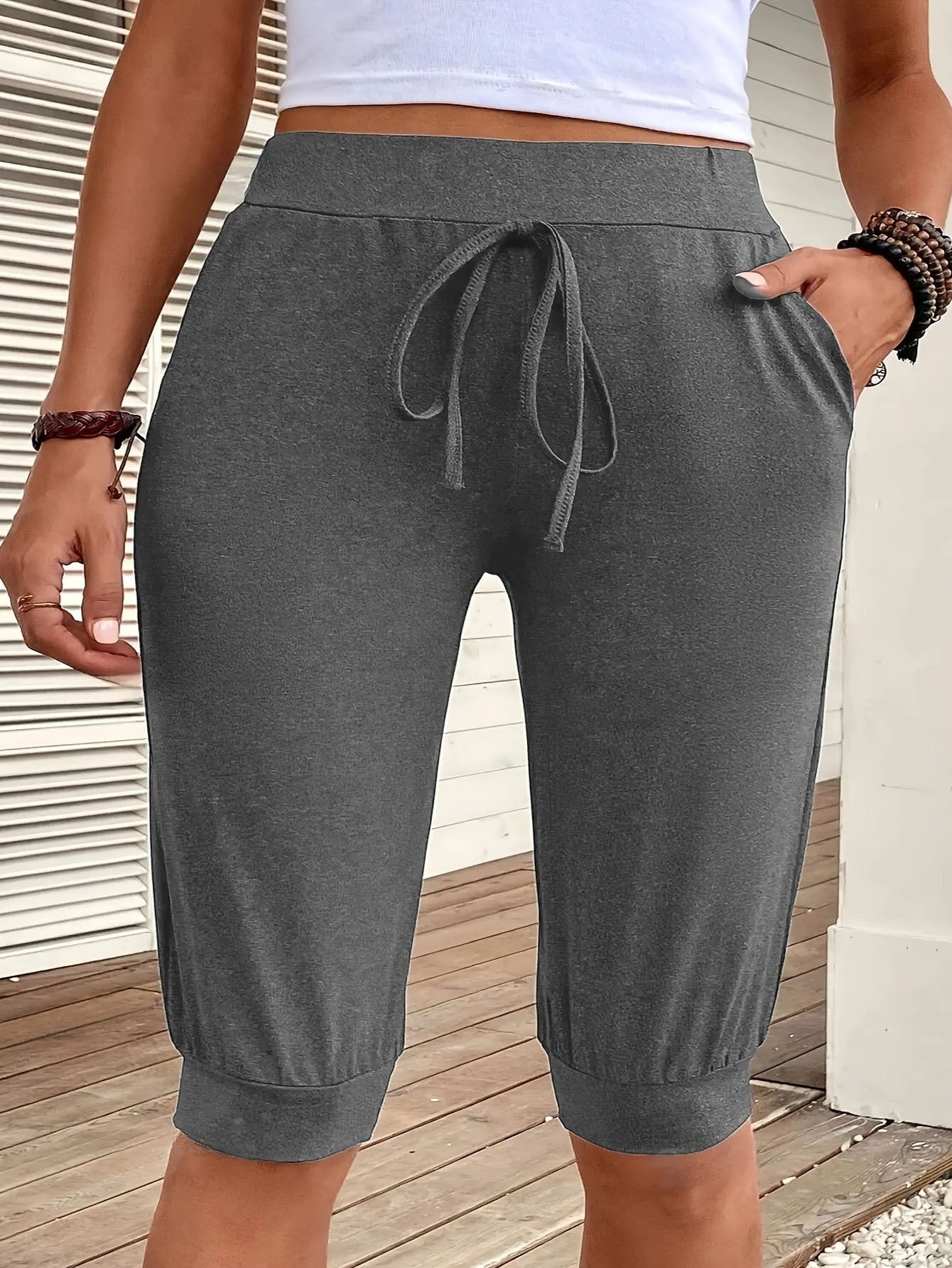 Women's Yoga Straight Sports Pocket Cropped Pants