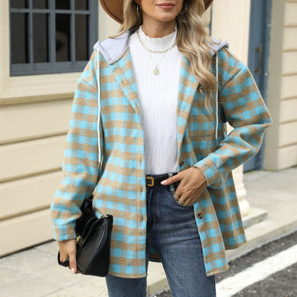 Veste à capuche à carreaux et à boutonnage simple pour femme