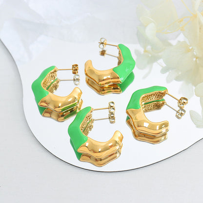 18K Gold Exquisite Simple Irregular C Shape Design Versatile Earrings