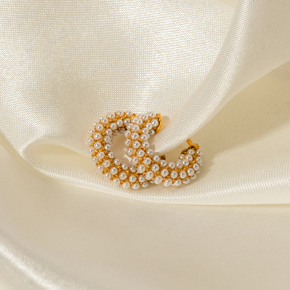 18k Gold Noble and Novelty C-Shaped Earrings Encrusted with Pearls