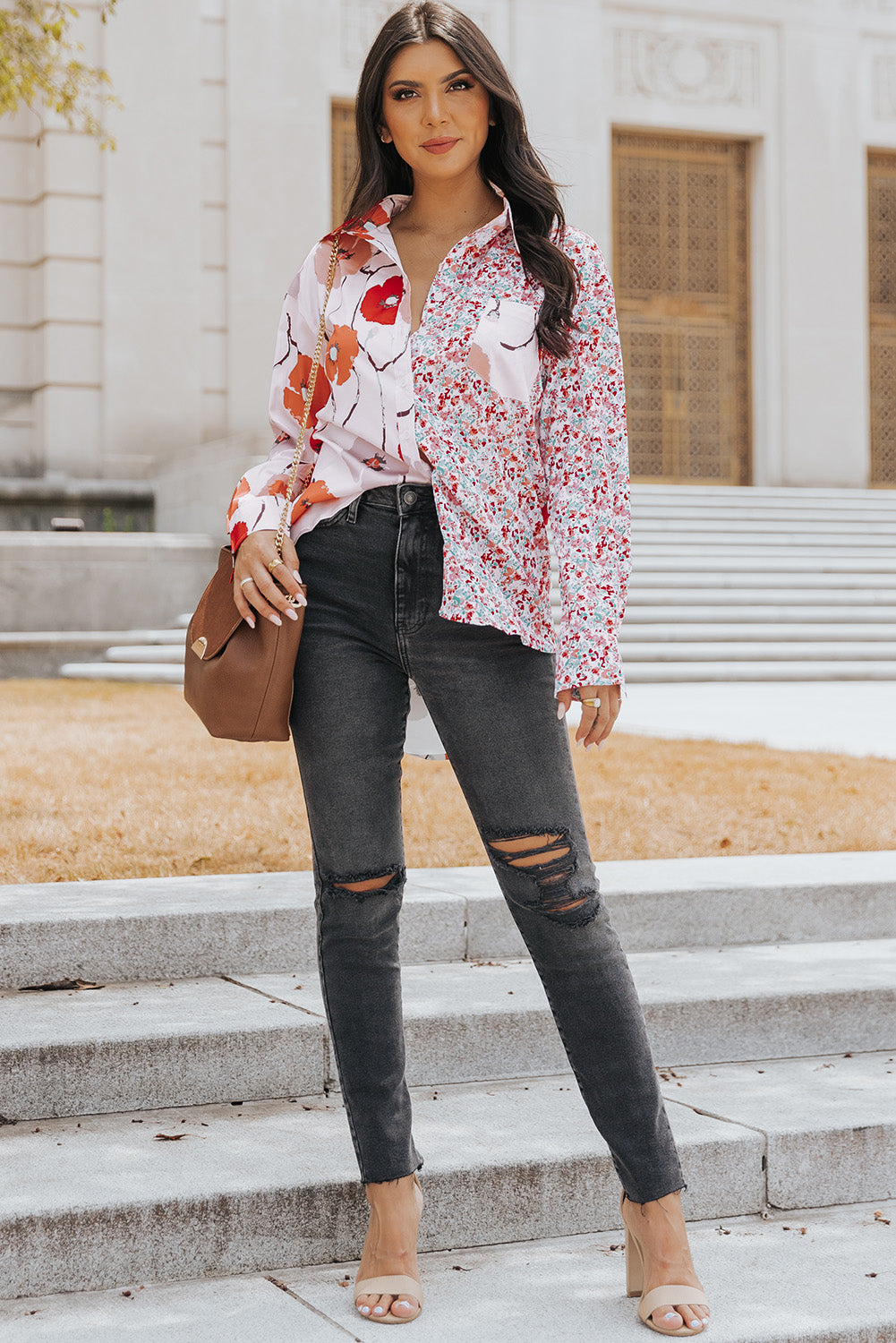 Chemise boutonnée en patchwork avec poches florales bohème rouge