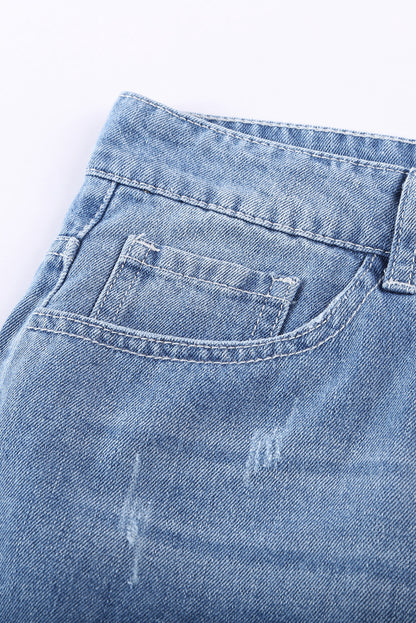 Jeansshorts in Distressed-Optik mit gerolltem Saum in Himmelblau