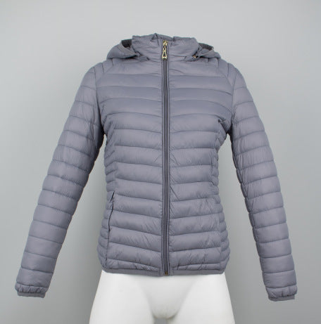 Veste courte à capuche amovible en coton léger avec col montant et fermeture éclair pour automne et hiver