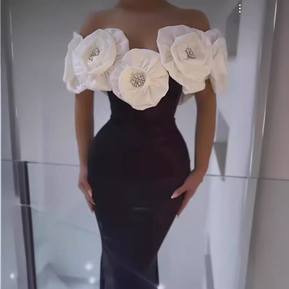 Robe bandage blanche à grandes fleurs pour femmes