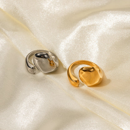 18K gold fashionable and simple drop-shaped design ring