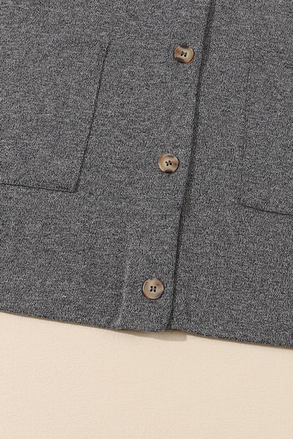 Cardigan boutonné sur le devant avec poches en tricot gris chiné