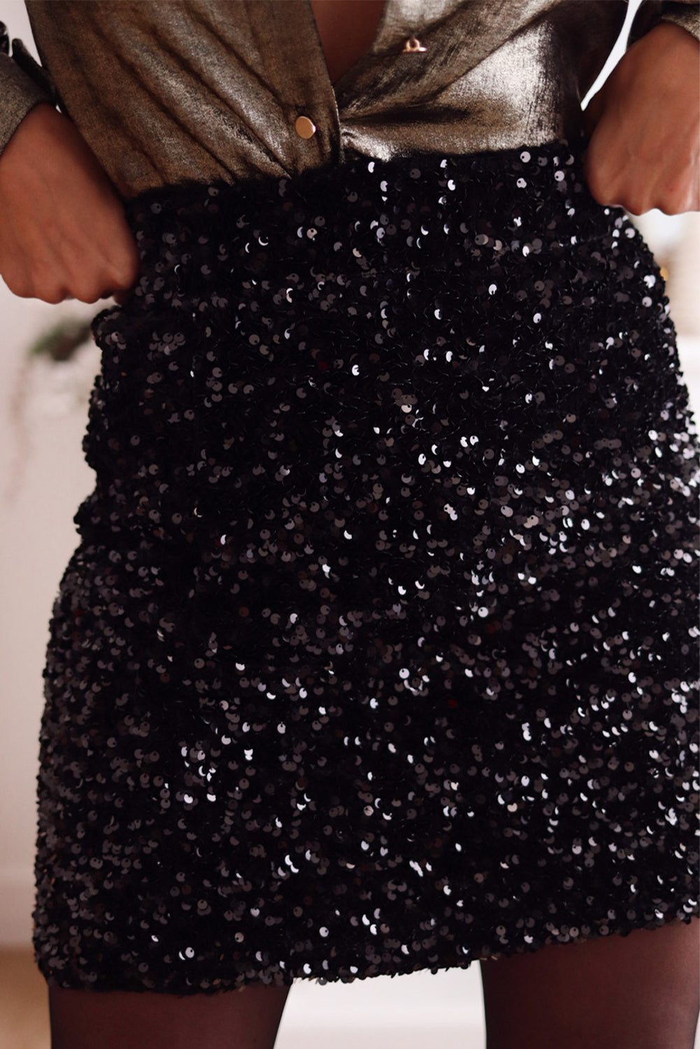 Mini-jupe taille haute noire à paillettes