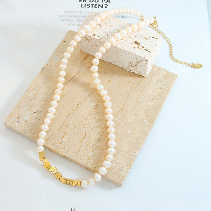 18K gold light luxury fashionable pearl stitching triangular design versatile necklace