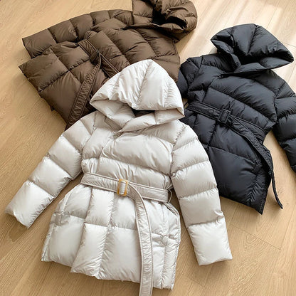 2023 Winter Damen Daunenjacken Dicker warmer Mantel Lässig Weibliche Jacke mit Gürtel Plus Size Kapuzenparka Mantel Neue Mode