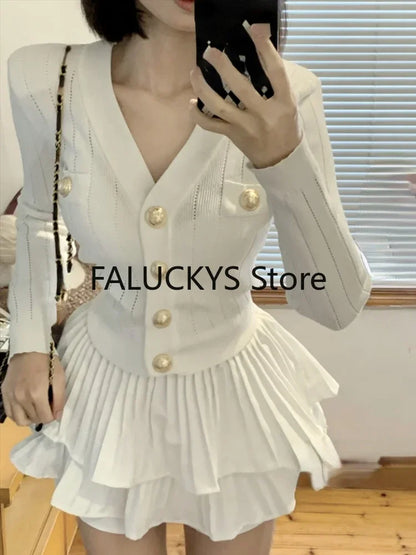 Robe élégante 2 pièces jupe ensemble bureau dame décontracté français haut tricoté + femmes fête Sexy Mini jupe mode coréenne été 2024