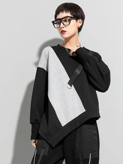 [EAM] Women Gray Asymmetric Color-block Big Size Casual T-shirt New Round Neck Long Sleeve Fashion Spring Autumn 2024 1DF4759