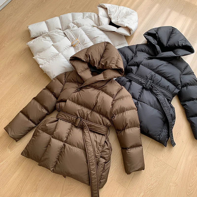 2023 Winter Damen Daunenjacken Dicker warmer Mantel Lässig Weibliche Jacke mit Gürtel Plus Size Kapuzenparka Mantel Neue Mode