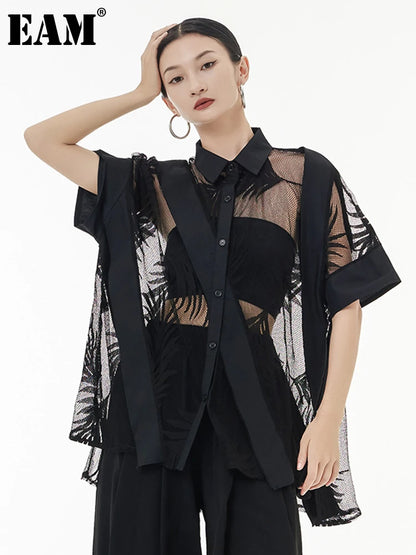 [EAM] Women Black Lace Perspective Big Size Blouse New Lapel Half Sleeve Loose Fit Shirt Fashion Tide Spring Summer 2024 1DF0053