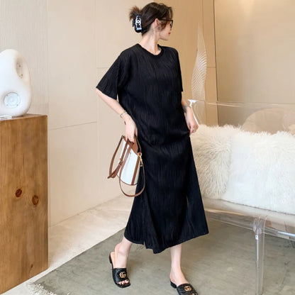 #6171 Black Pleated Long T Shirt Dress Short Sleeve Loose Streetwear Ladies Dresses O-neck Preppy Style Straight Tshirt Dress