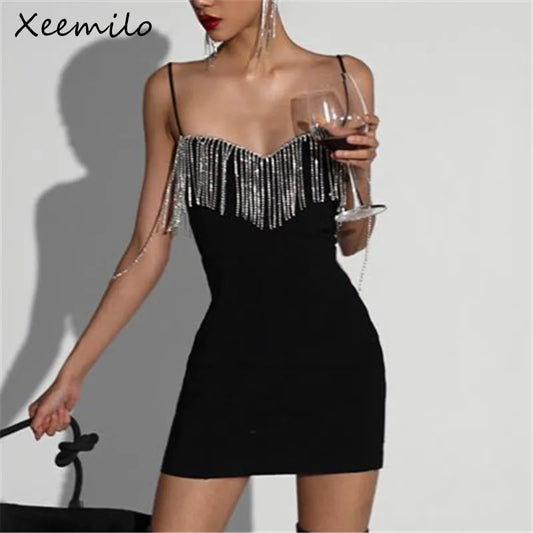 Xeemilo Summer Party Masonry Chain Design Dress Sexy Black Suspender V-neck Evening Club Dresses Elegant Fashion Slim Vestidos