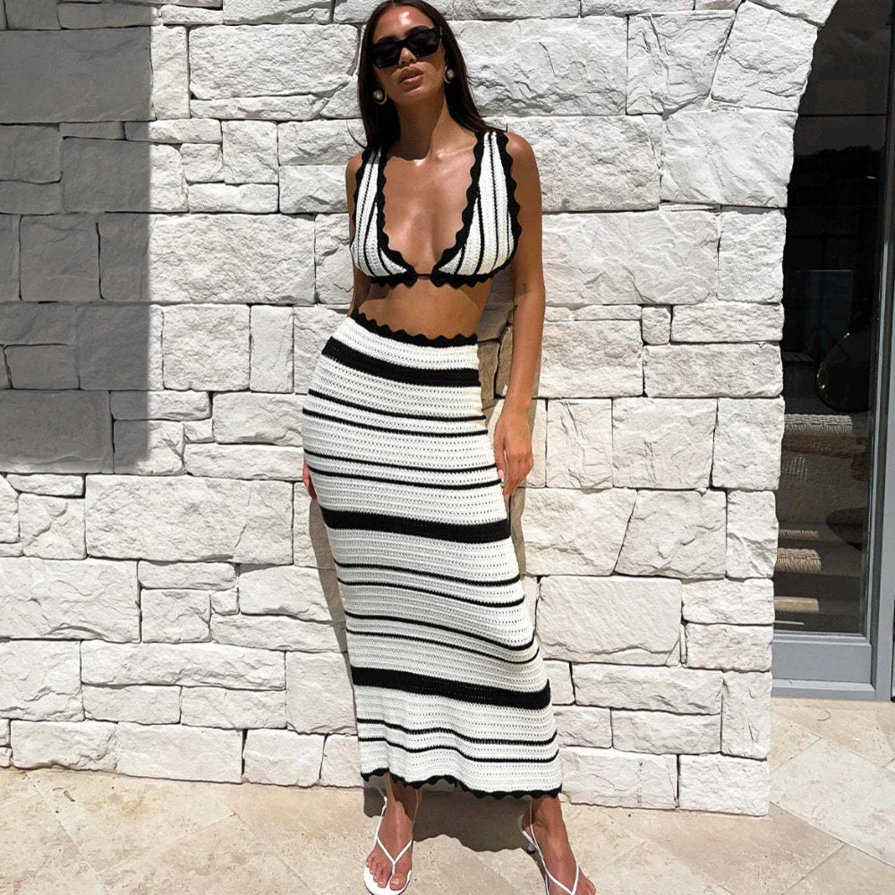 2024 Summer Sexy Backless Knitted Beach Skirt Sets Women Slim Bohemian Outfits Fashion Striped Holiday Two Piece Set Beachwear