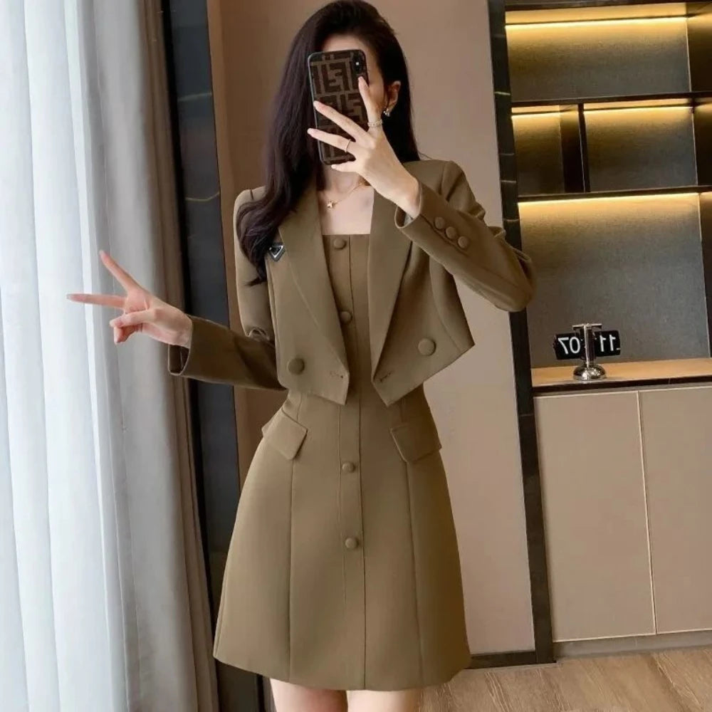 Junge Frauen Zwei Stücke Set Schlank Büro Dame 2023 Frühjahr Neue Hosenträger Kleid Elegante Kerb Blazer Mantel Top Übergroßen 4XL Koreanische