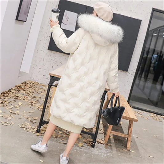 Grande fourrure nouveau blanc mode hiver veste femme vers le bas Parka femme chaud hiver manteau à capuche vêtement d'extérieur pour femmes