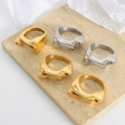 18K gold fashionable and personalized geometric special-shaped hollow design ring