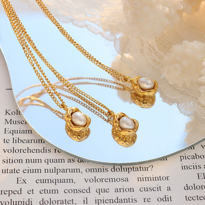 Collier avec pendentif en perles incrustées de mode, assorti à tout